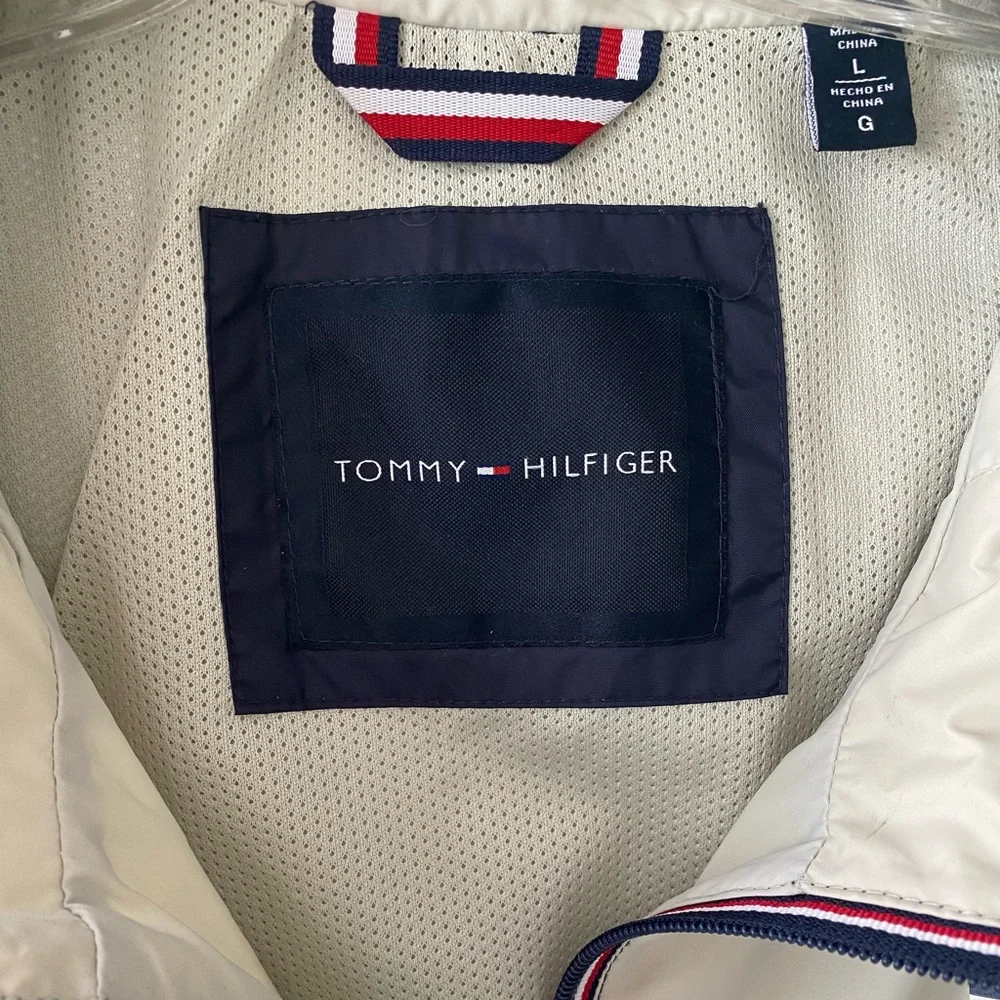 Hooded Rain Jacket Lightweight Colorblock Windbreaker Tommy Hilfiger Size Large